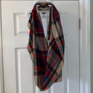 Plaid infinity scarf